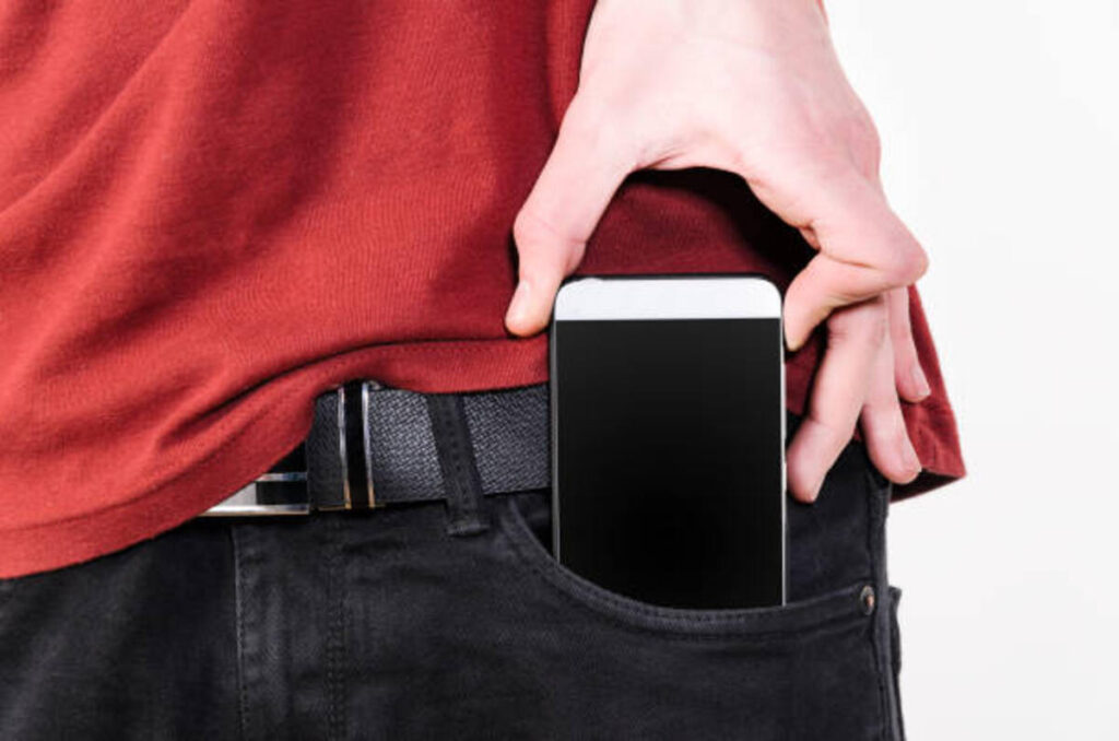 Keeping Your Phone Safe and Secure With Phone Pockets